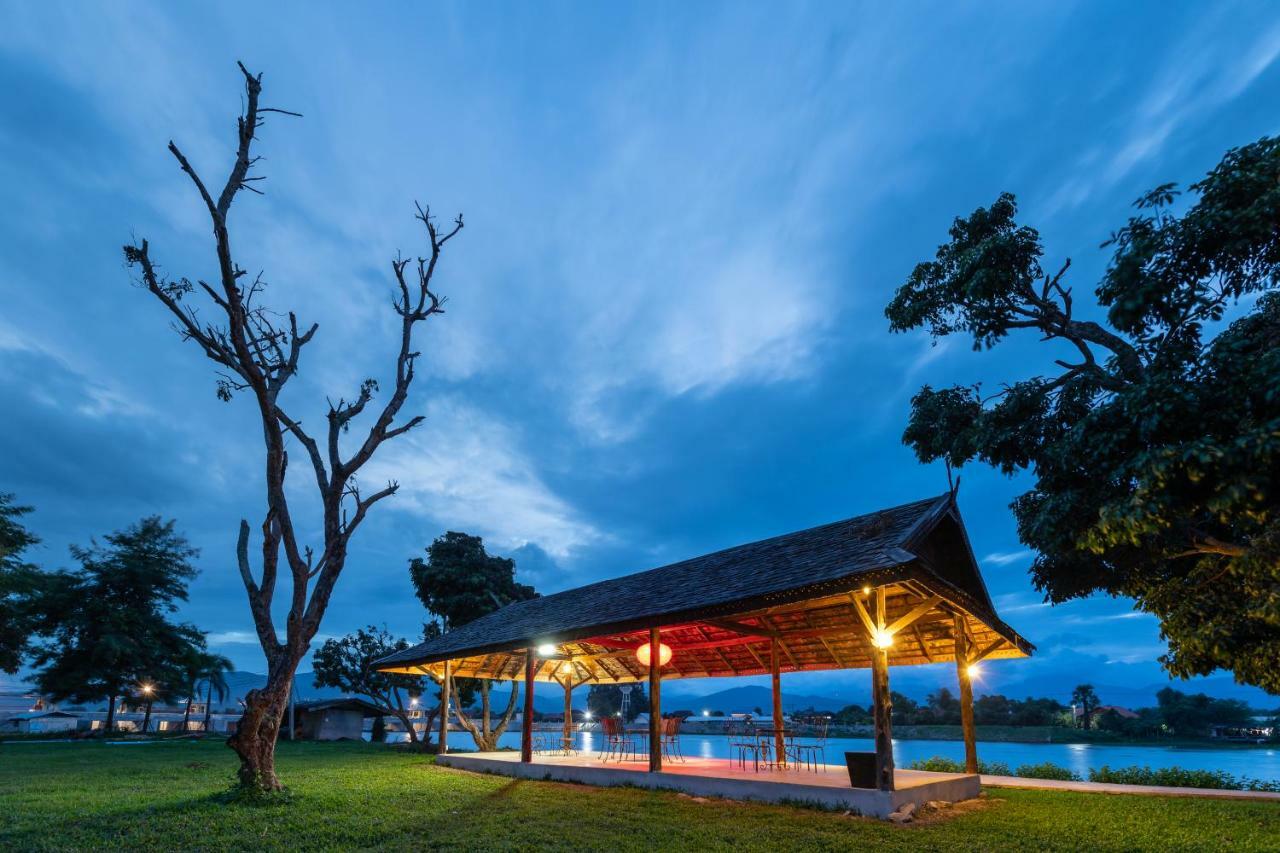 Doi Inthanon Riverside Resort Chom Thong Exteriör bild