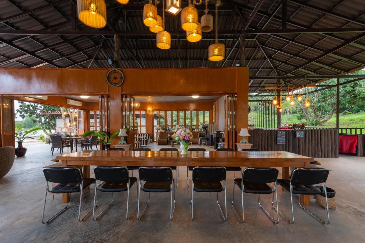 Doi Inthanon Riverside Resort Chom Thong Exteriör bild