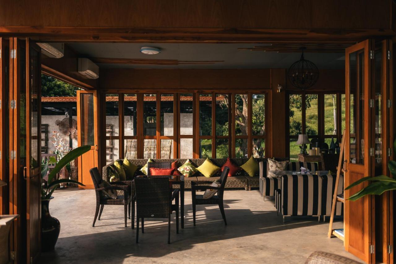 Doi Inthanon Riverside Resort Chom Thong Exteriör bild