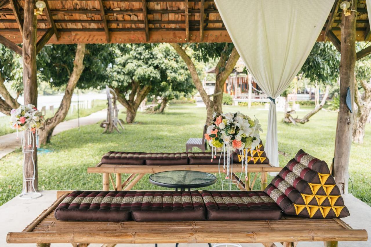 Doi Inthanon Riverside Resort Chom Thong Exteriör bild